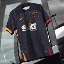 Galatasaray Away 2022/23 Kit